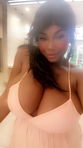 izabella, 22  female escort, Panama City