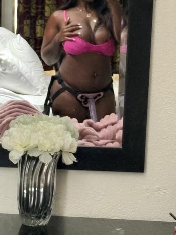 Coco Chanel, 25  female escort, Panama City