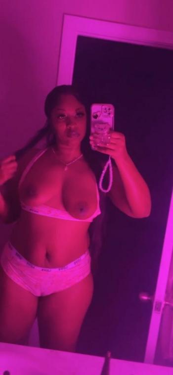 Teaser, 42  female escort, Panama City
